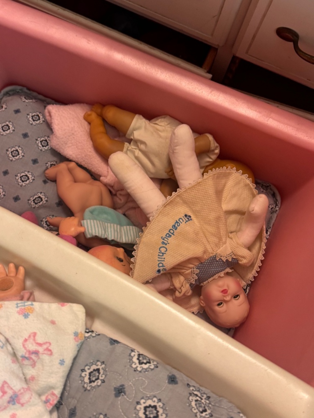 Vintage little tikes pretend play crib nursery doll kids room doll furniture - Picture 4 of 6